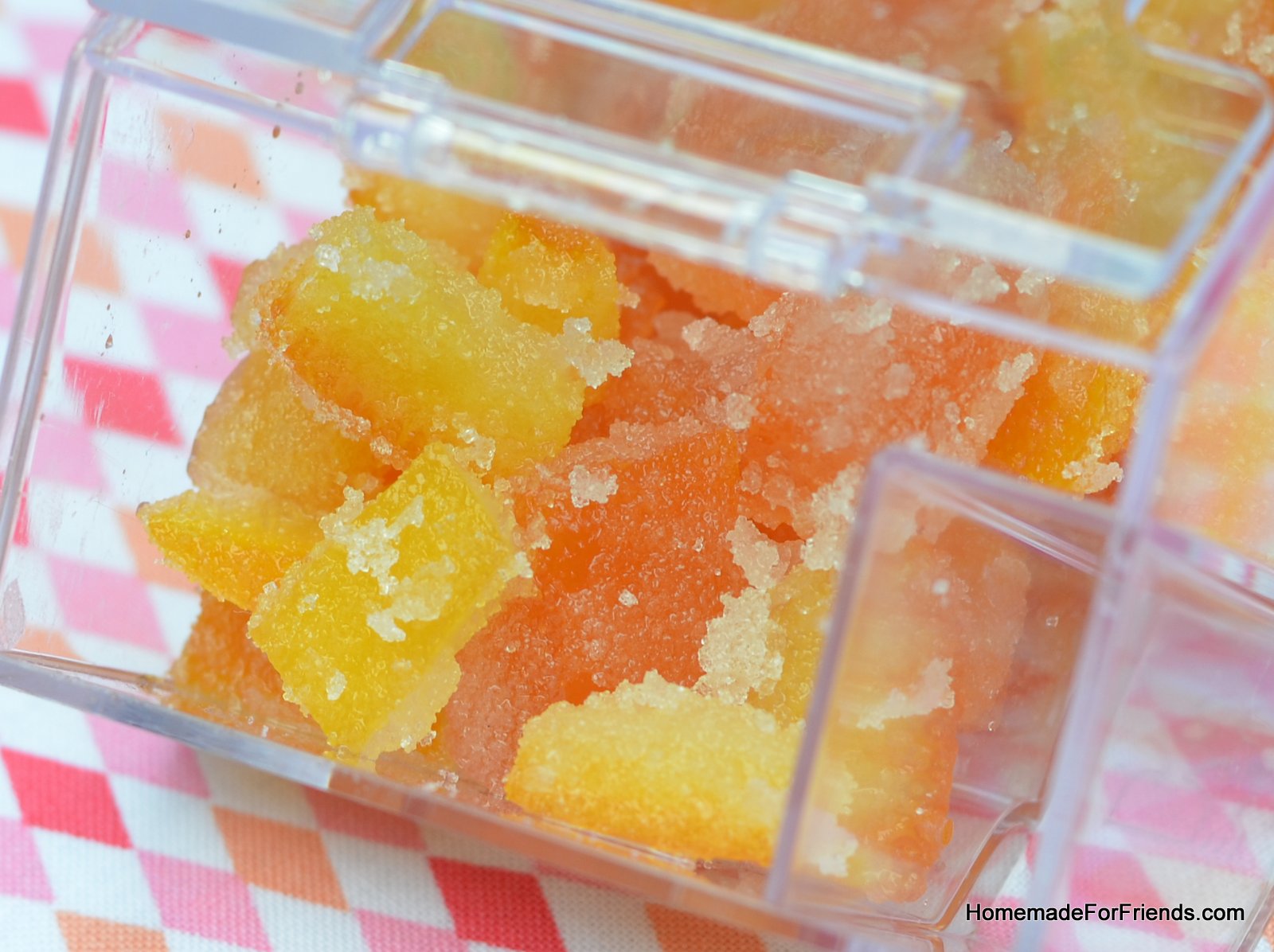 To maintain the crystalized sugar coating, store these little treats in a container that is not airtight.