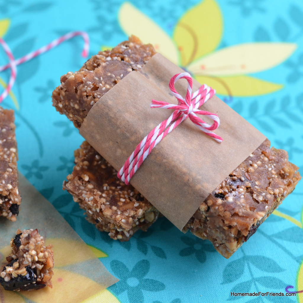 Wrap these homemade superfood protein bars up for a quick and easy snack on the go!