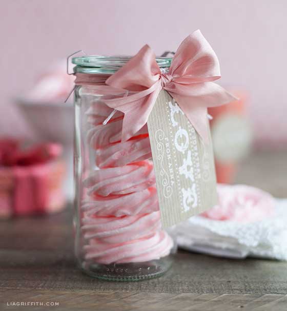 Don't these Raspberry Rose Meringues look so pretty?